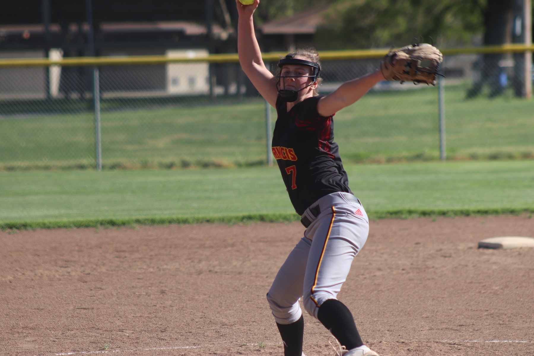 Softball Wins Against Davis 11-3 Behind Jenkins' Pitching, Homer