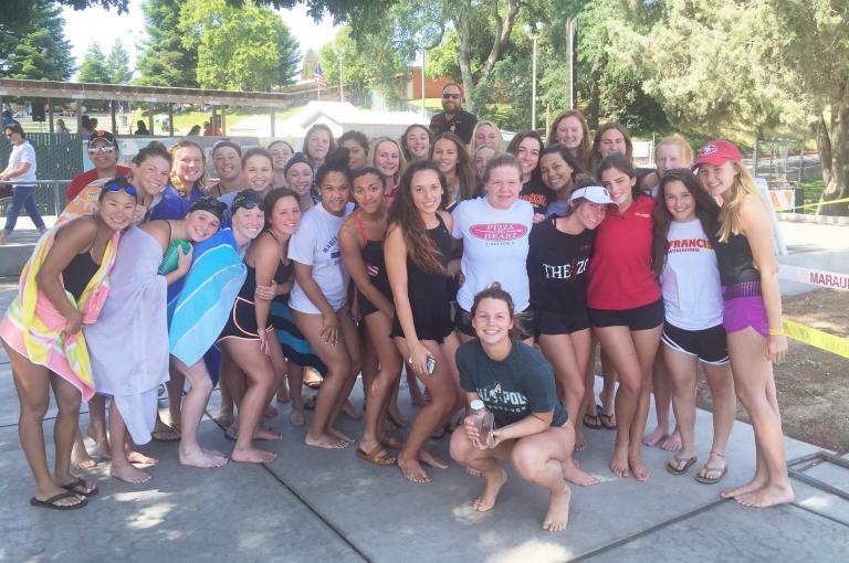 Swimming and Diving Finishes Second at League Meet