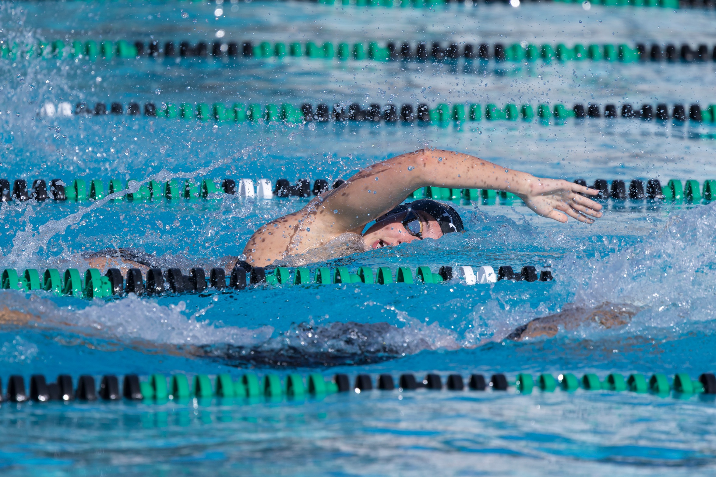 Kapinya wins two titles, sets school record at SFL championships