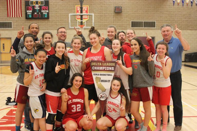 Basketball Falls to Oak Ridge in Section Quarterfinals