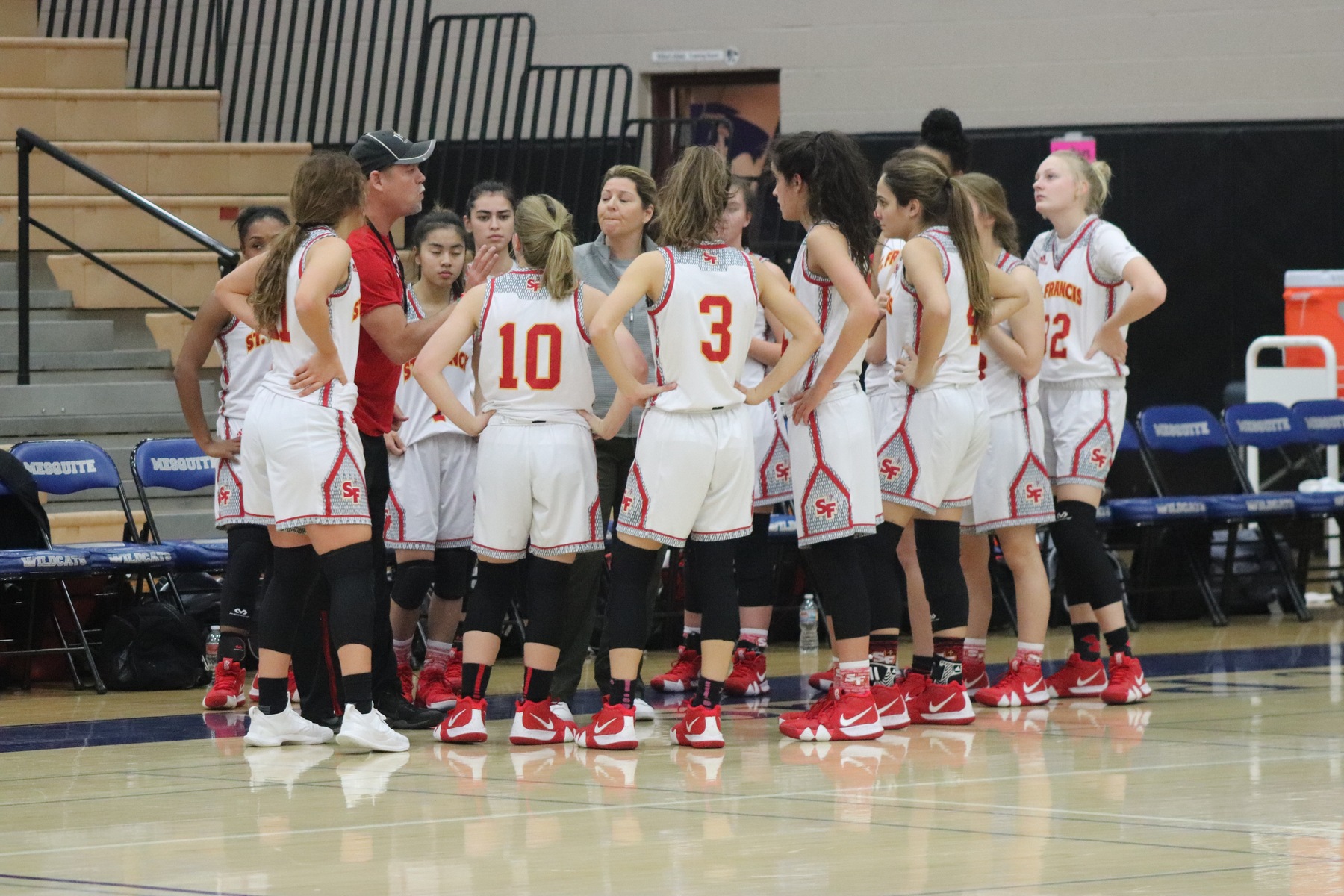 Basketball Posts Nike TOC Win over Basha