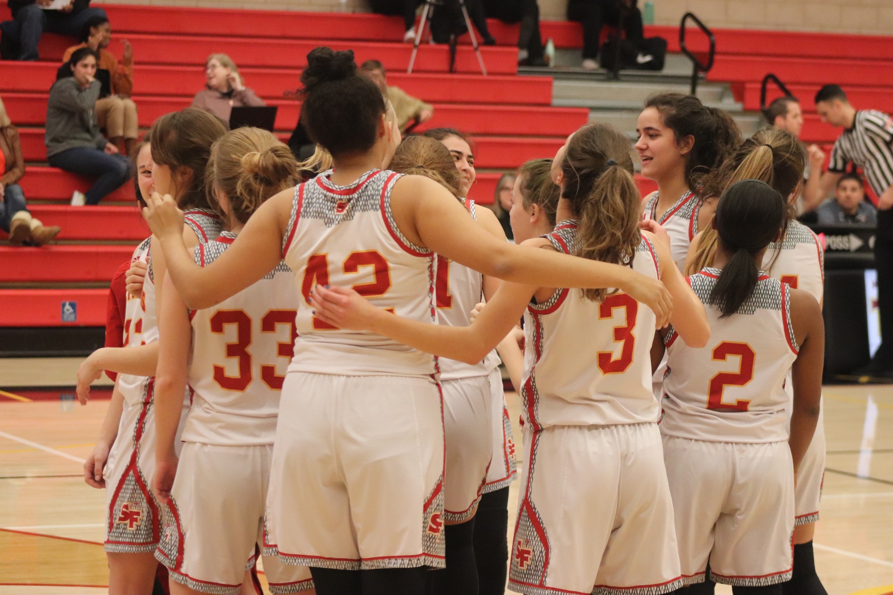 Basketball Drops Game to Franklin 44-39