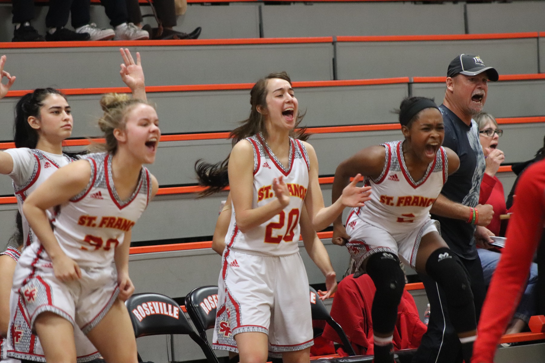Basketball Posts Comeback over Inderkum, Reaches Consolation Final in Roseville