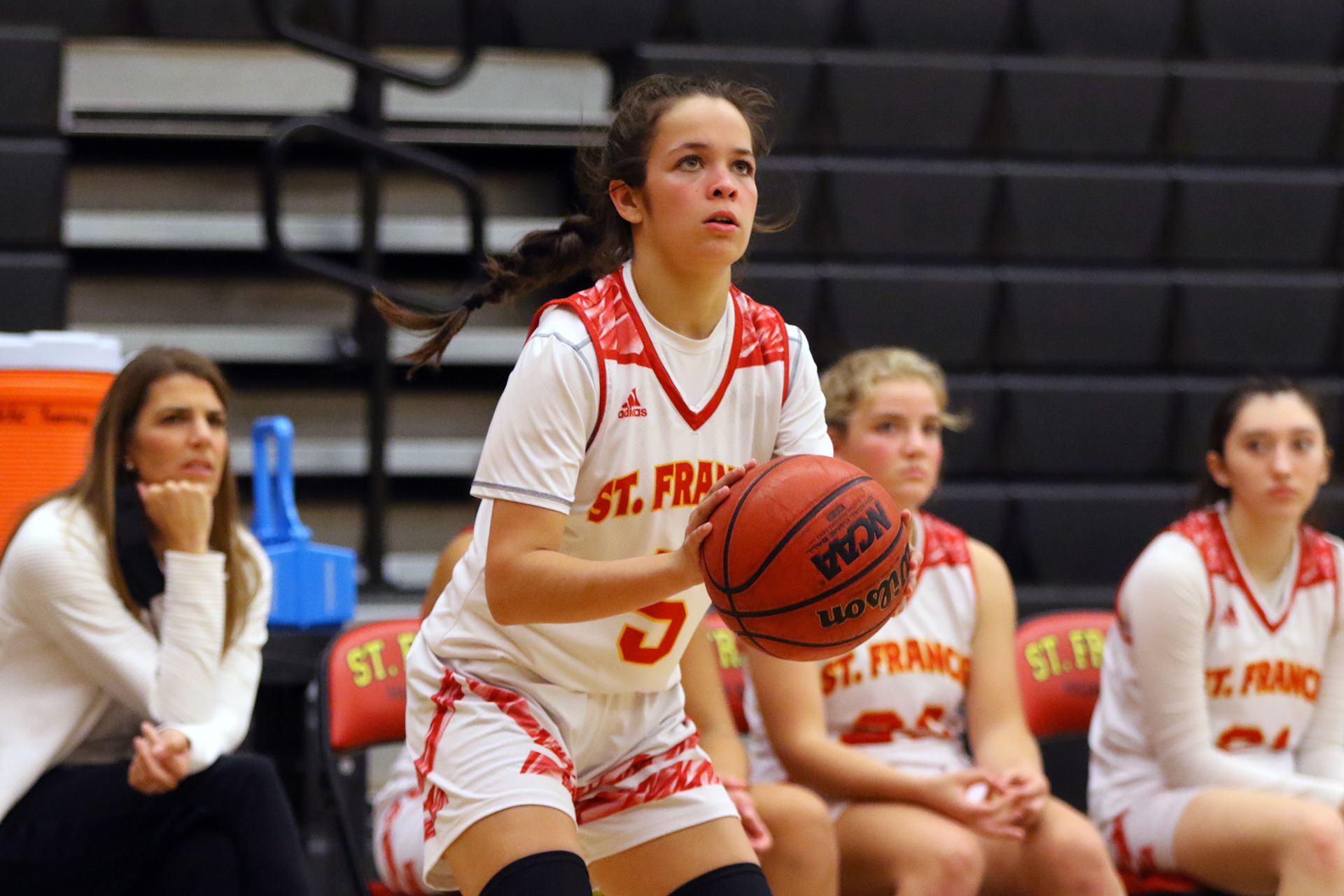 Troubies drop Valley tournament opener