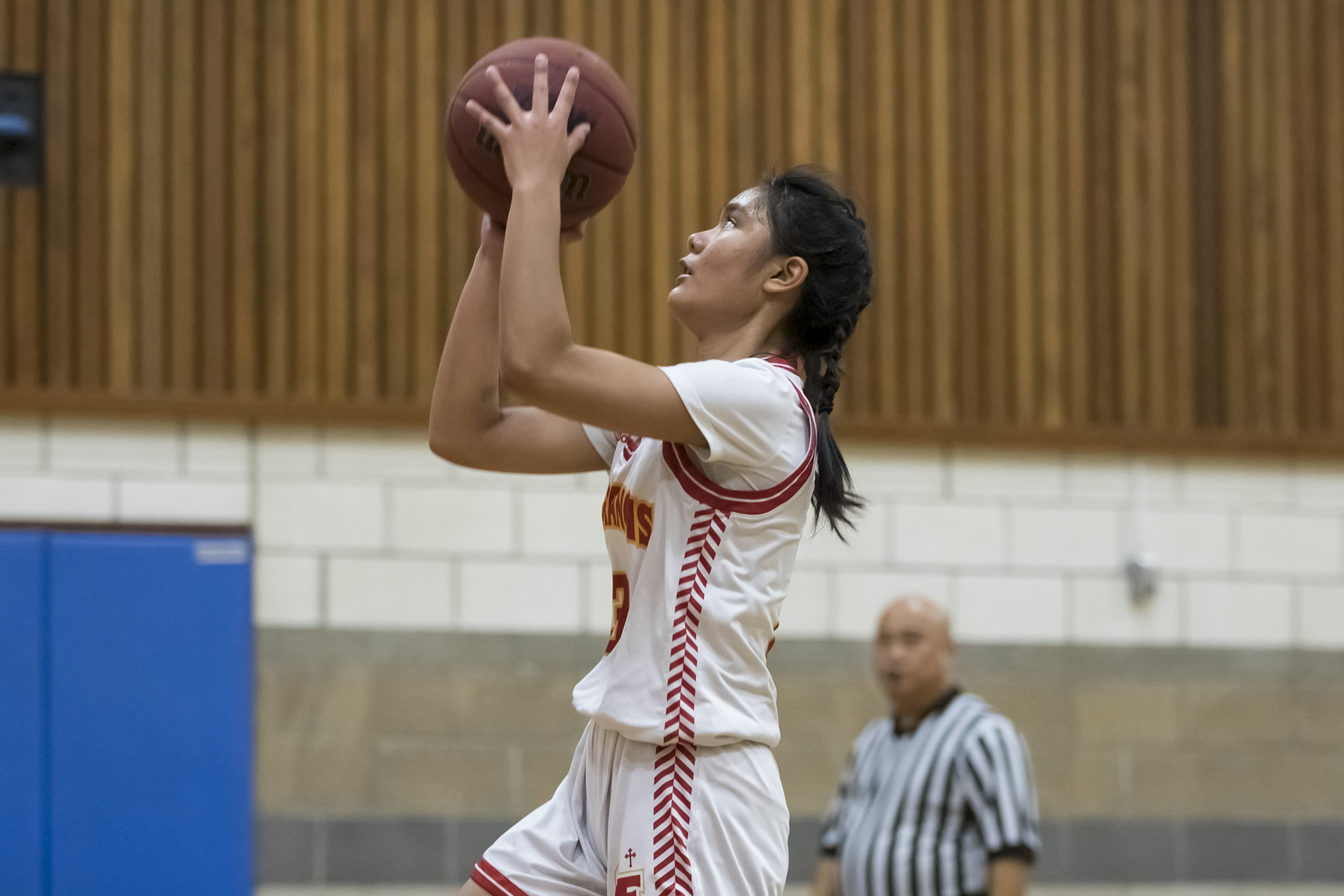 JV Red ends layoff with loss to Golden Eagles