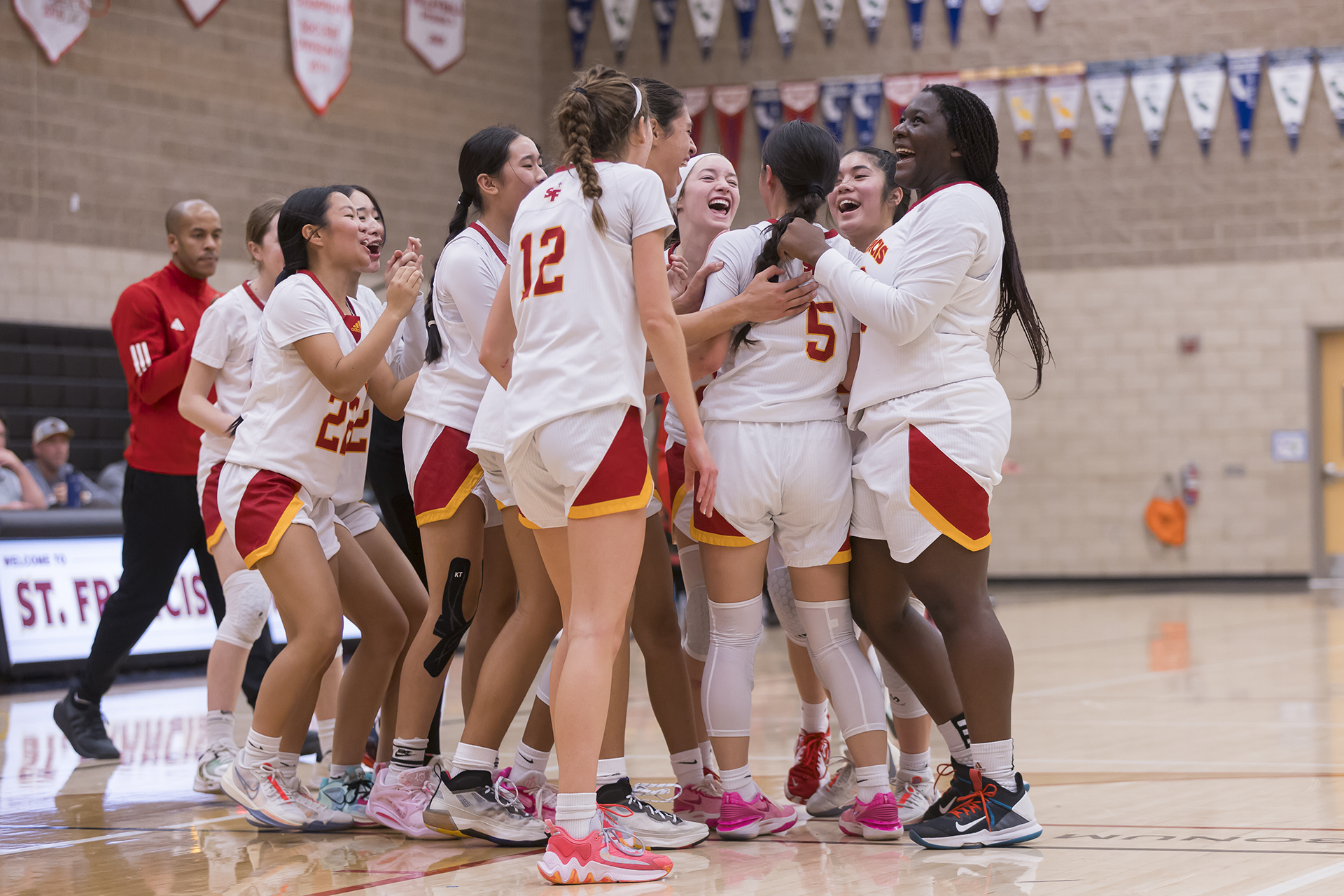 Troubies finish strong to beat Lincoln
