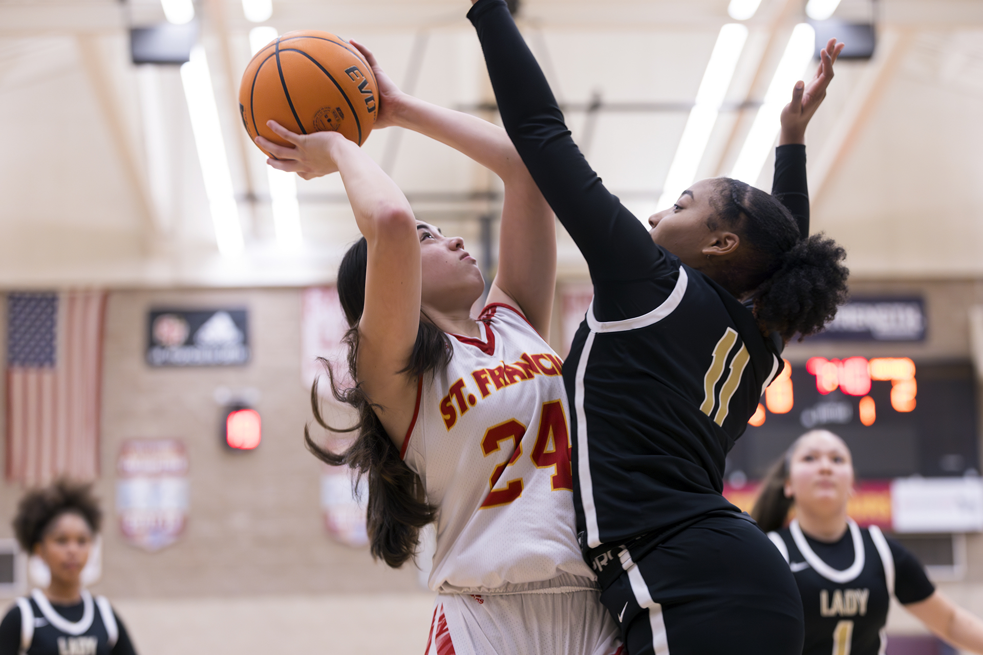 Hernandez scores double-double but Troubies fall to Mustangs