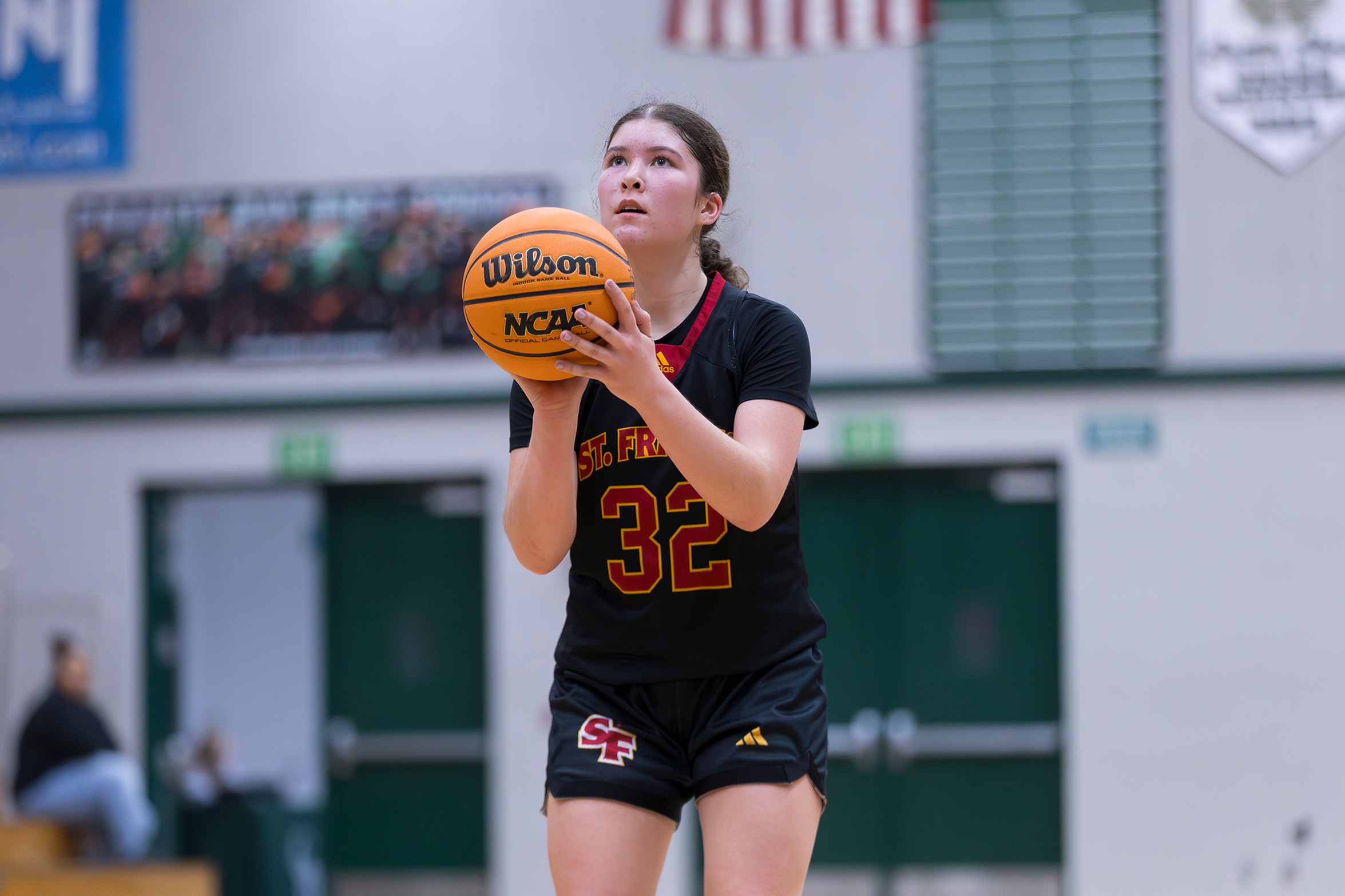 JV hoop finishes strong at Whitney
