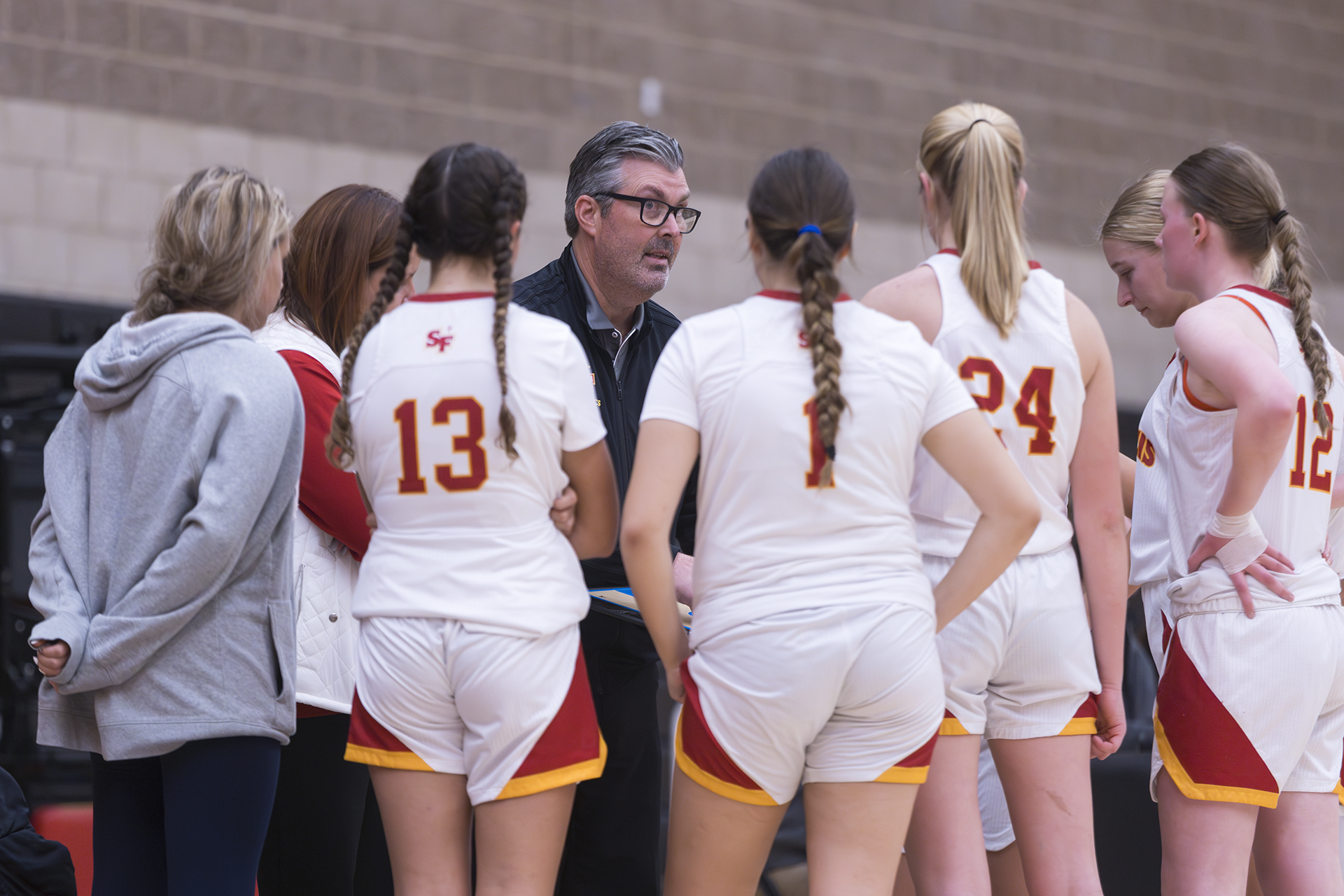 Troubie Gold drops JV-only road visit to Oak Ridge