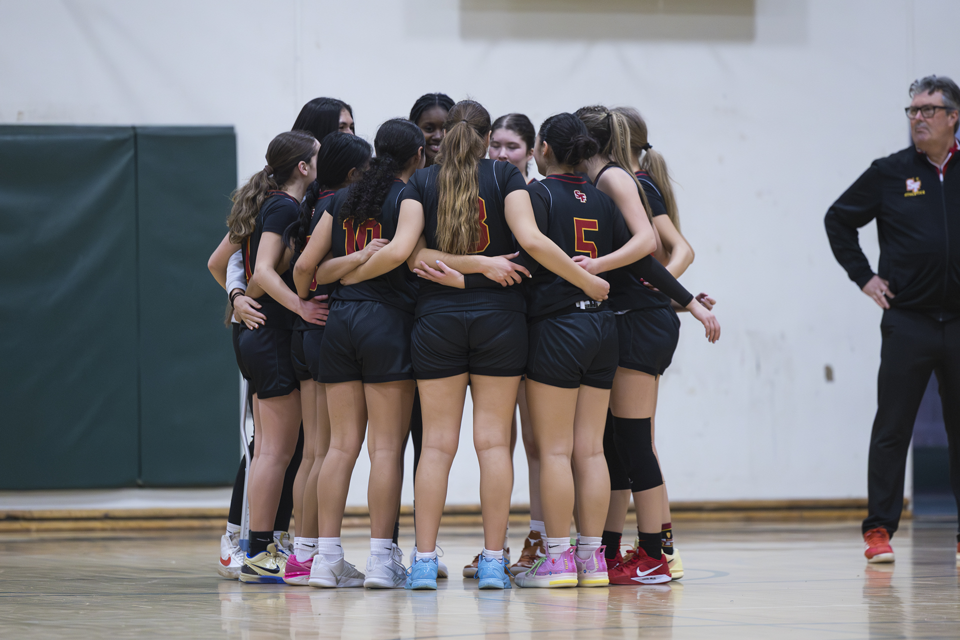 Troubie hoop falls in playoff opener at Colfax