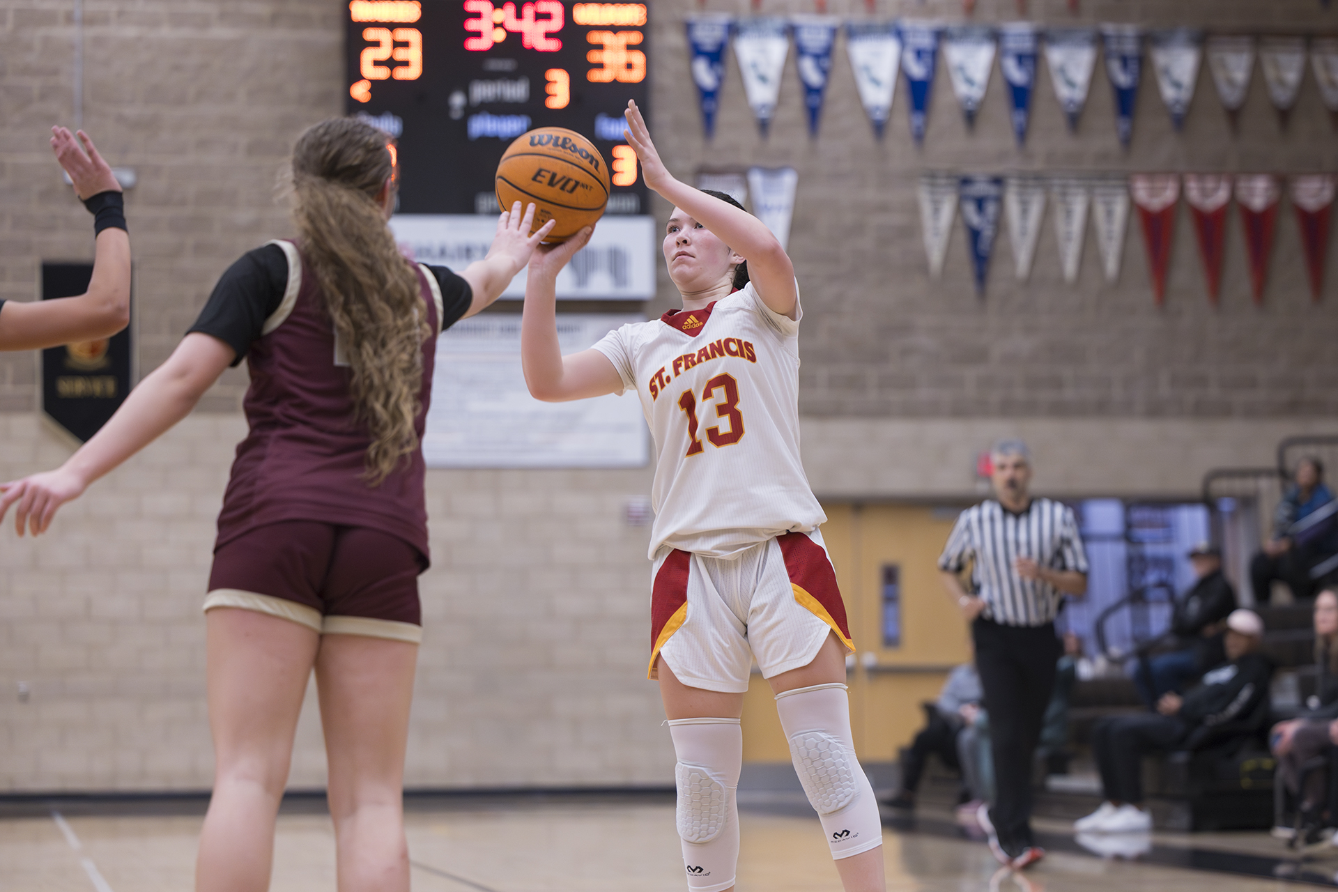 JV Gold hoop falls to Whitney at home