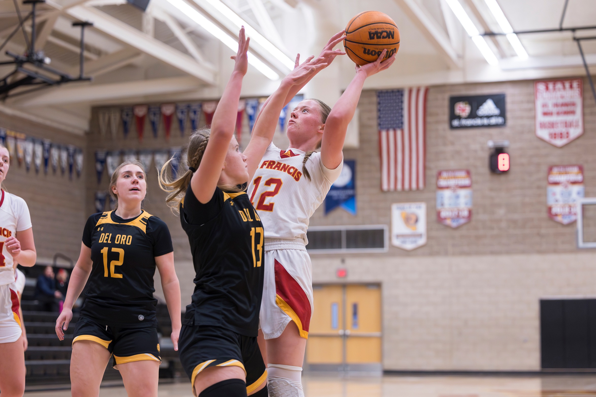 Golden Eagles sweep Troubies in SFL hoop opener