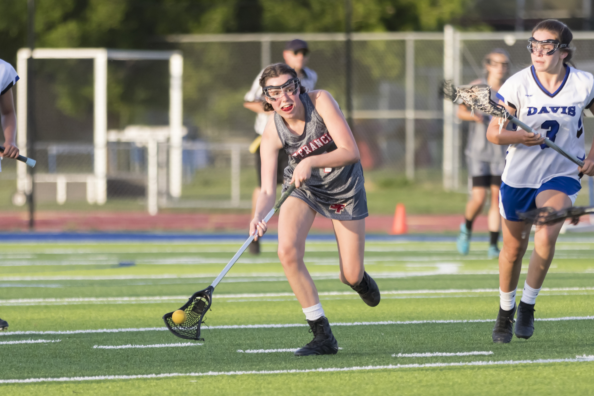 Hamm, Alvernaz, Smith lead Troubie JV to win over Blue Devils
