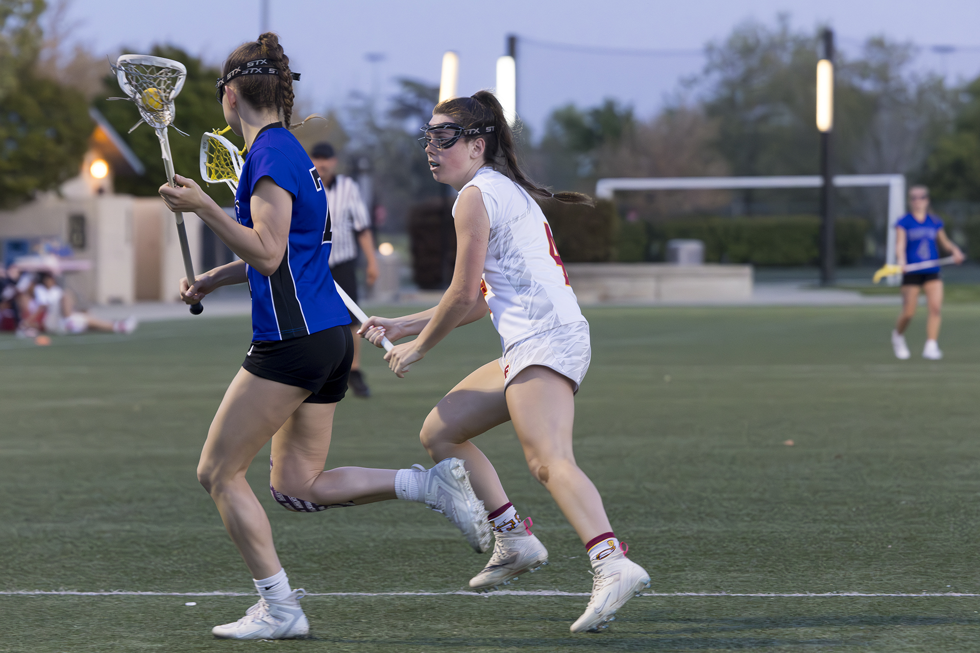 Hamm's career night leads SF past Davis