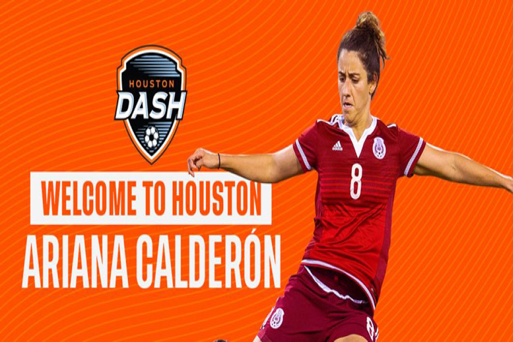 Alumna Ariana Calder&oacute;n '08 Signs Contract with the Houston Dash