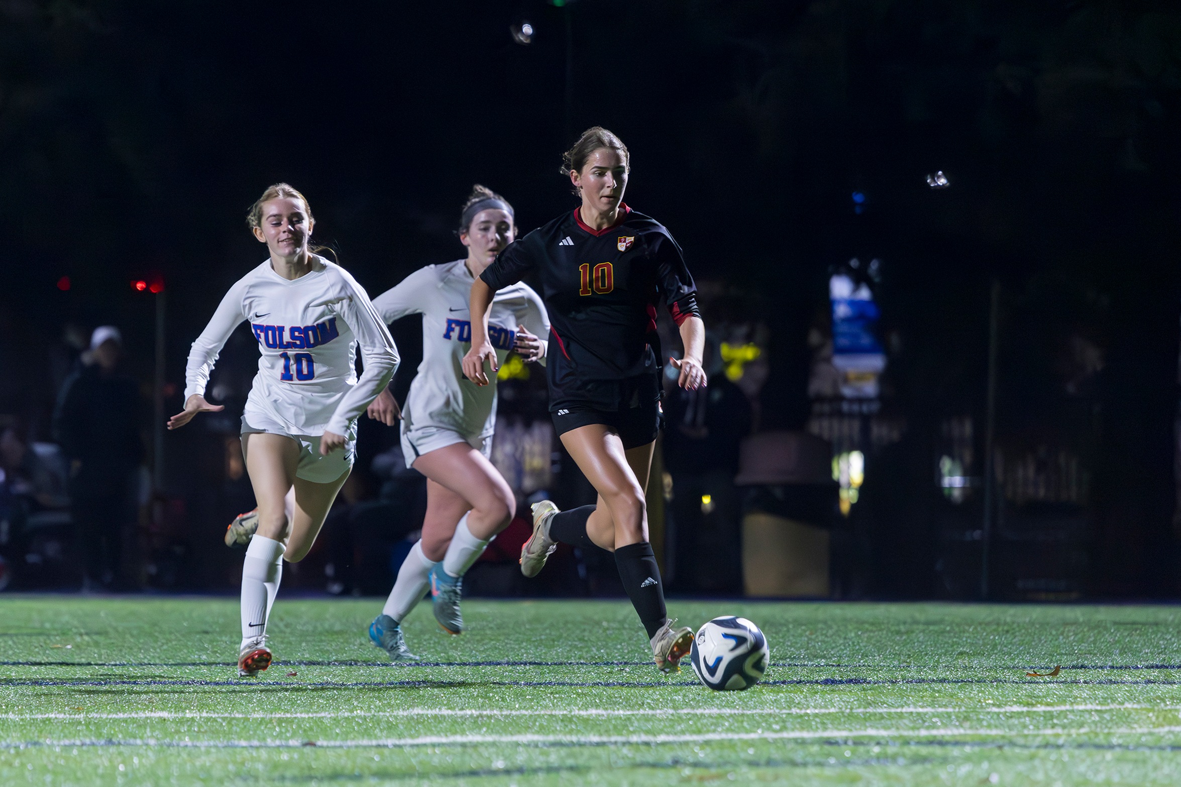 Troubies, Bulldogs battle to 2-2 draw