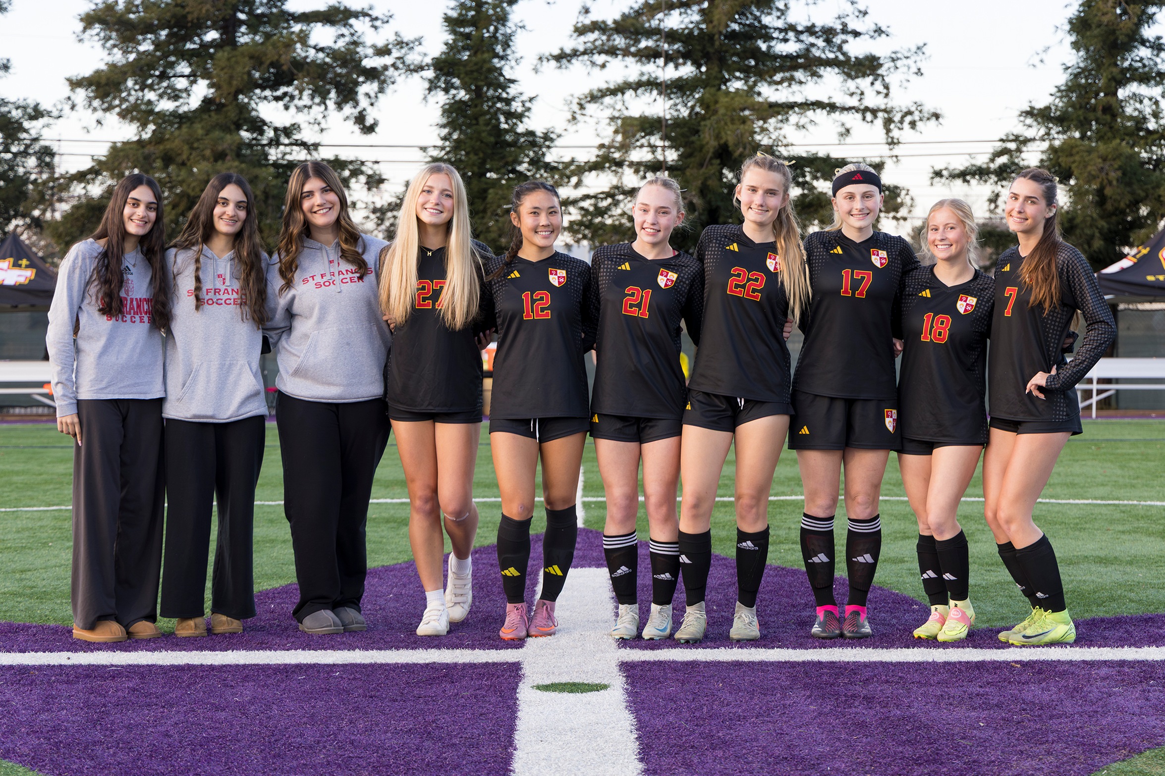 Senior Night shutout highlights sweep of Trojans
