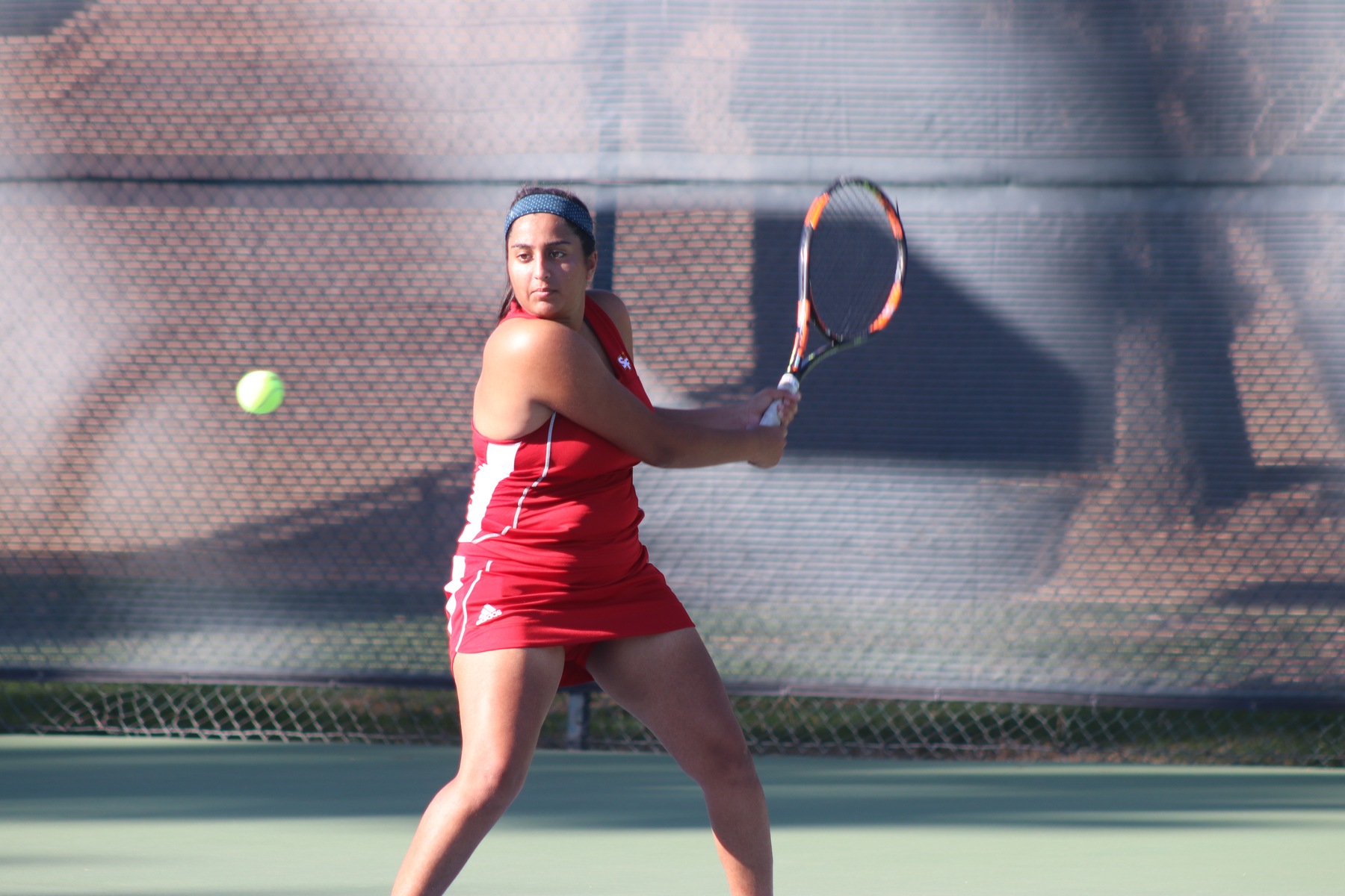 Tennis Sweeps Cosumnes Oaks in First Delta League Meeting