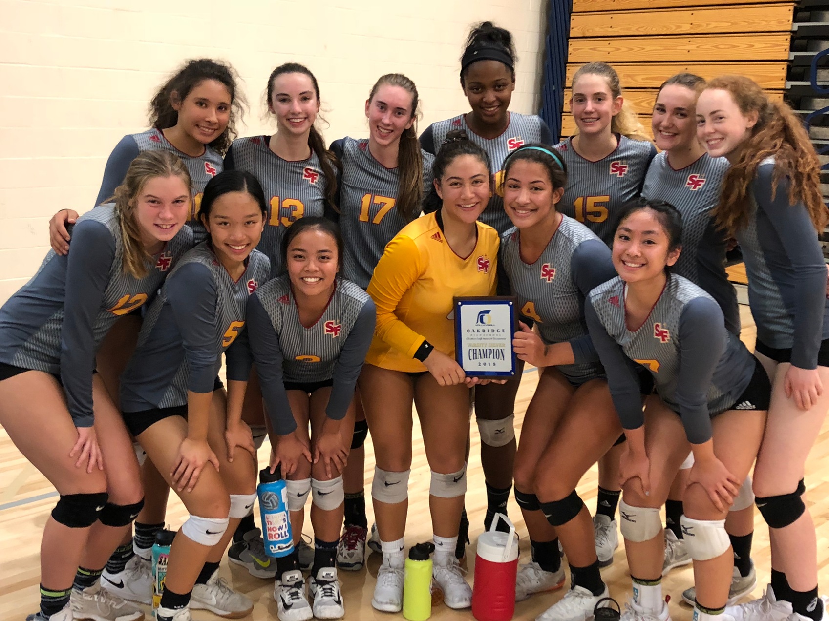 Volleyball Wins Silver Bracket at Christine Craft Tournament