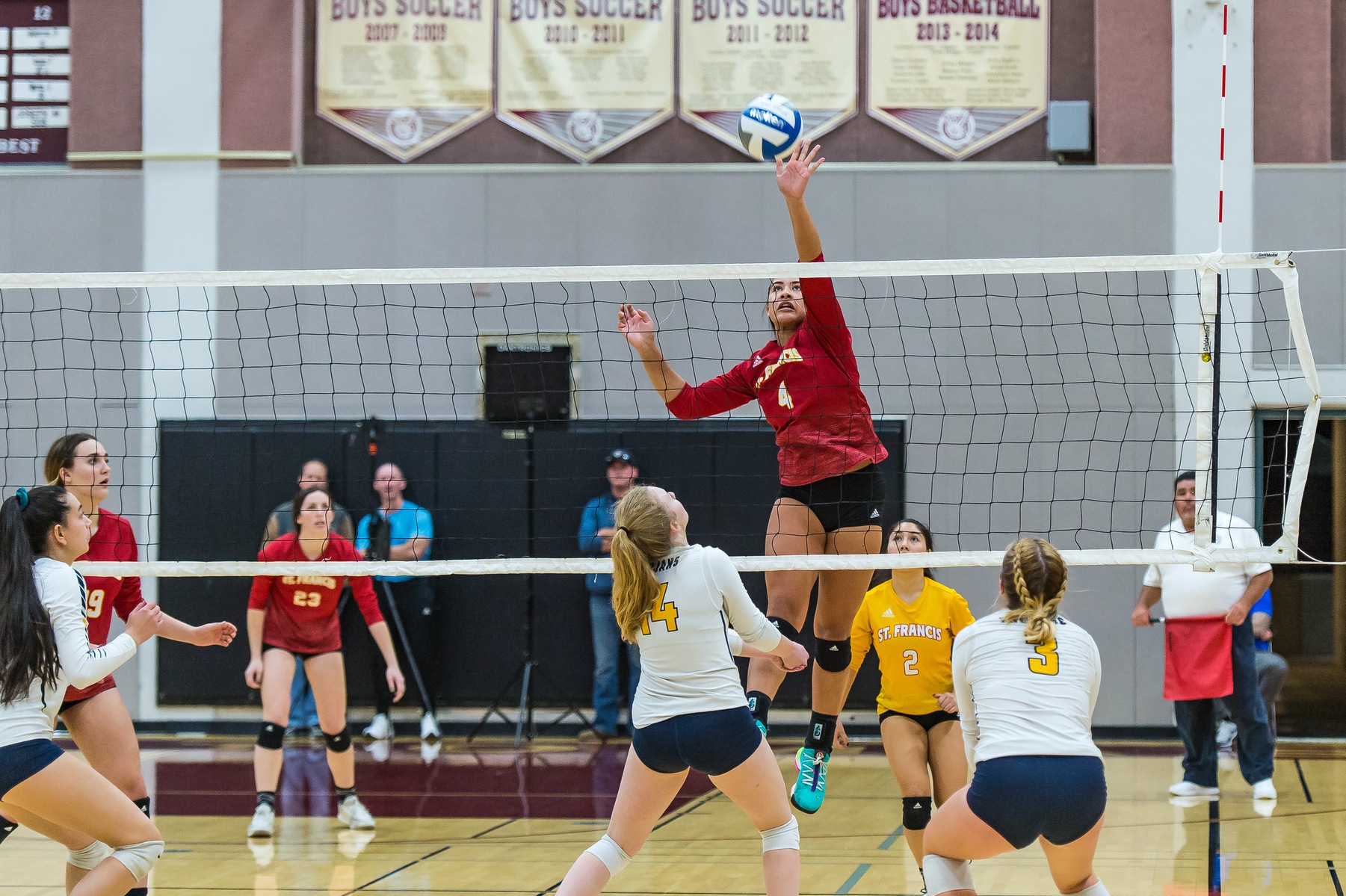 Volleyball&rsquo;s Edwards Named All-Metro Player of the Year