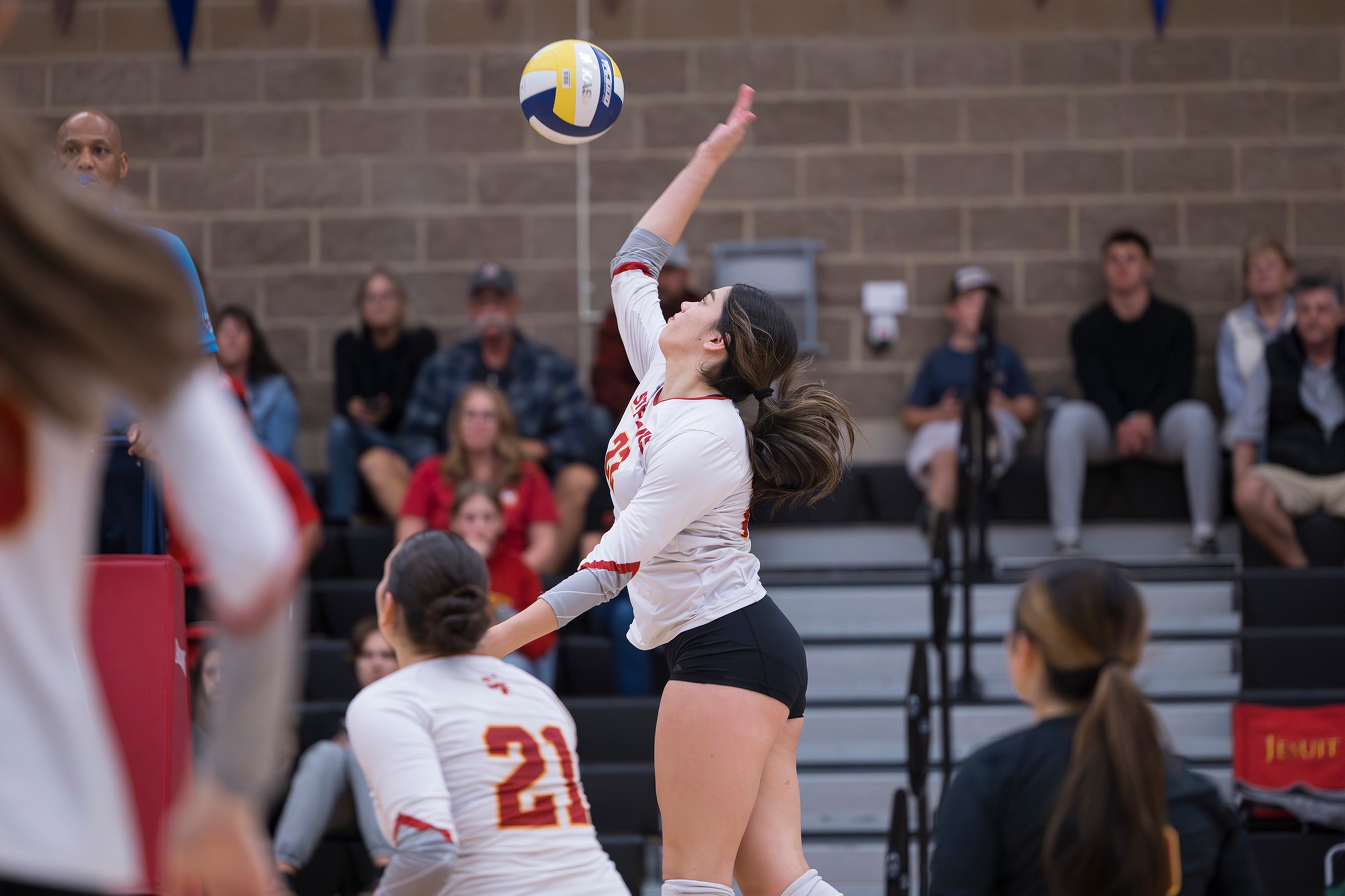 St. Francis wins in five, advances to NorCal semis