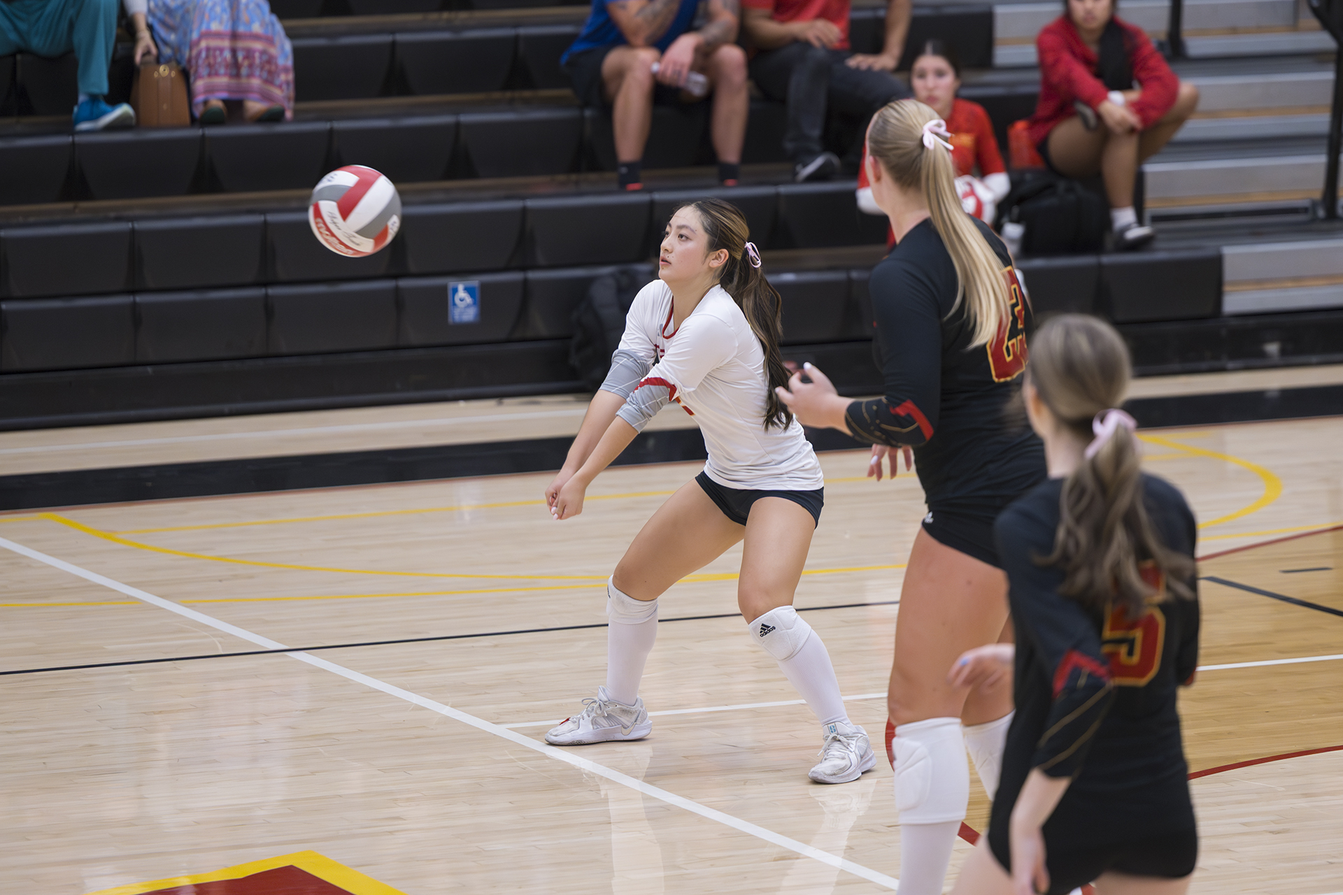 Folsom tops St. Francis volleyball in straight sets