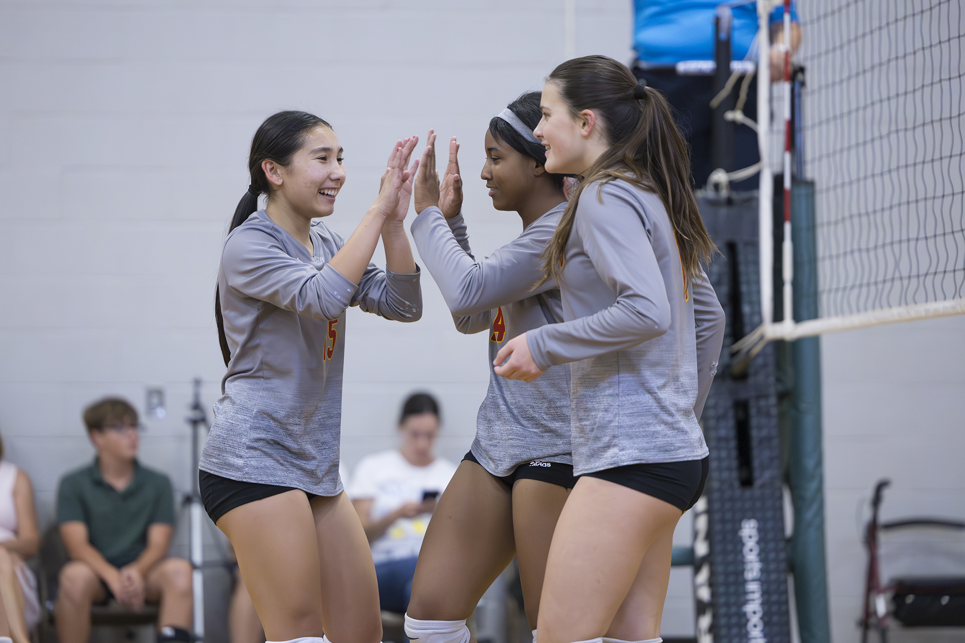 Frosh volleyball finishes second at Stockton Classic